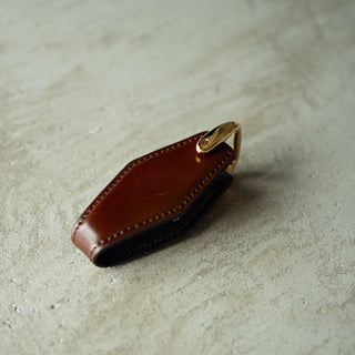 【再販なし・数量限定】最高級コードバン ダイヤモンドシェイプキーケース - DROPS TOKYO - S - シルバー -