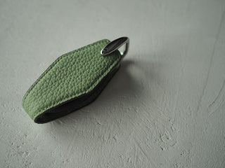 ダイヤモンドシェイプキーケース トリヨンモーリス  ヴェールクリケット - DROPS TOKYO - S -