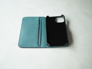 【オーダー事例紹介】Phone 15 手帳型レザーカバー - DROPS TOKYO