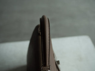 Prière Top Handle 28｜Noir / Étoupe - DROPS- - 