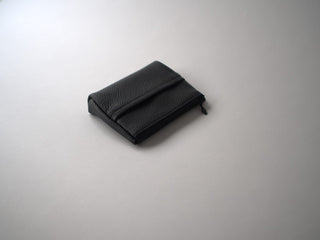 やわらかレザーティッシュポーチ - DROPS TOKYO -  - ブラック×ダークエタン（ブラックファスナー） - 